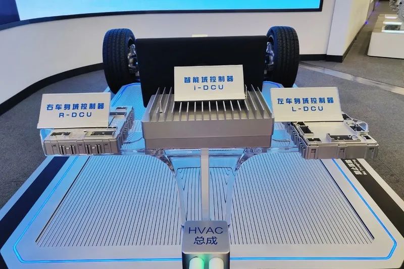 兼具威慑力与仪式感