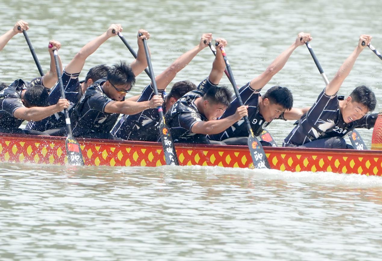 中华龙舟大赛盐城站收官：顺德乐从罗浮宫队在