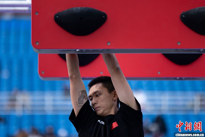 意大利队夺魁 障碍跑世锦赛北京收官