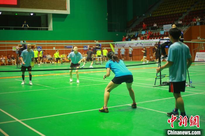 穗港澳羽毛球友谊赛圆满落幕 三地选手共襄体育