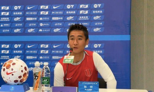 韦世豪：成都蓉城全队备战状态良好 王靖斌等球